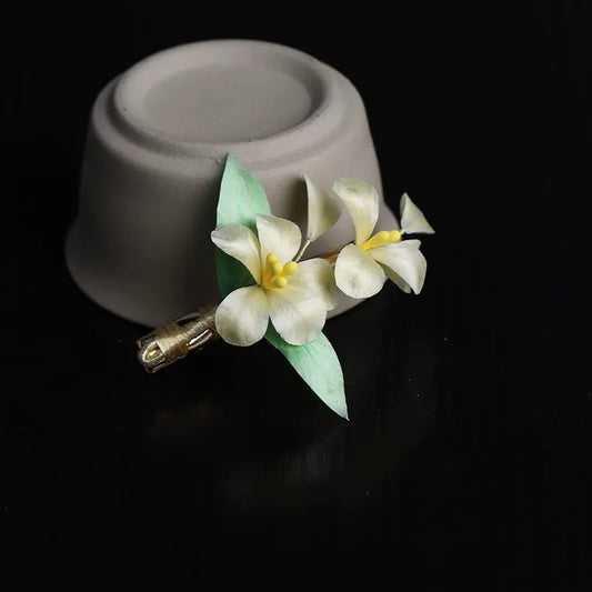 Minimalist Hairpin| White Gardenia