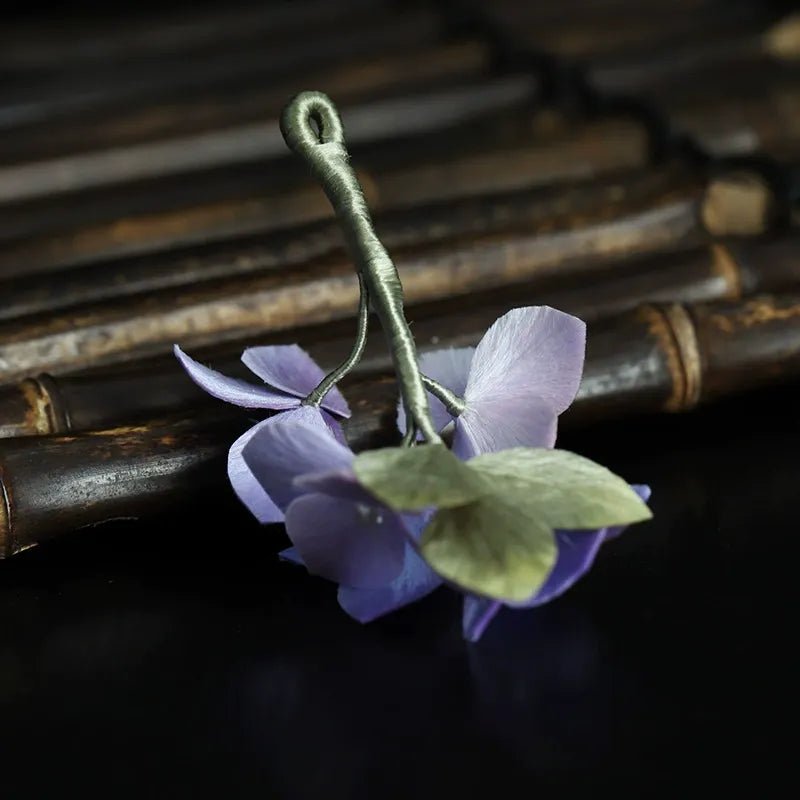 Luxury Brooch/Purple Cluster