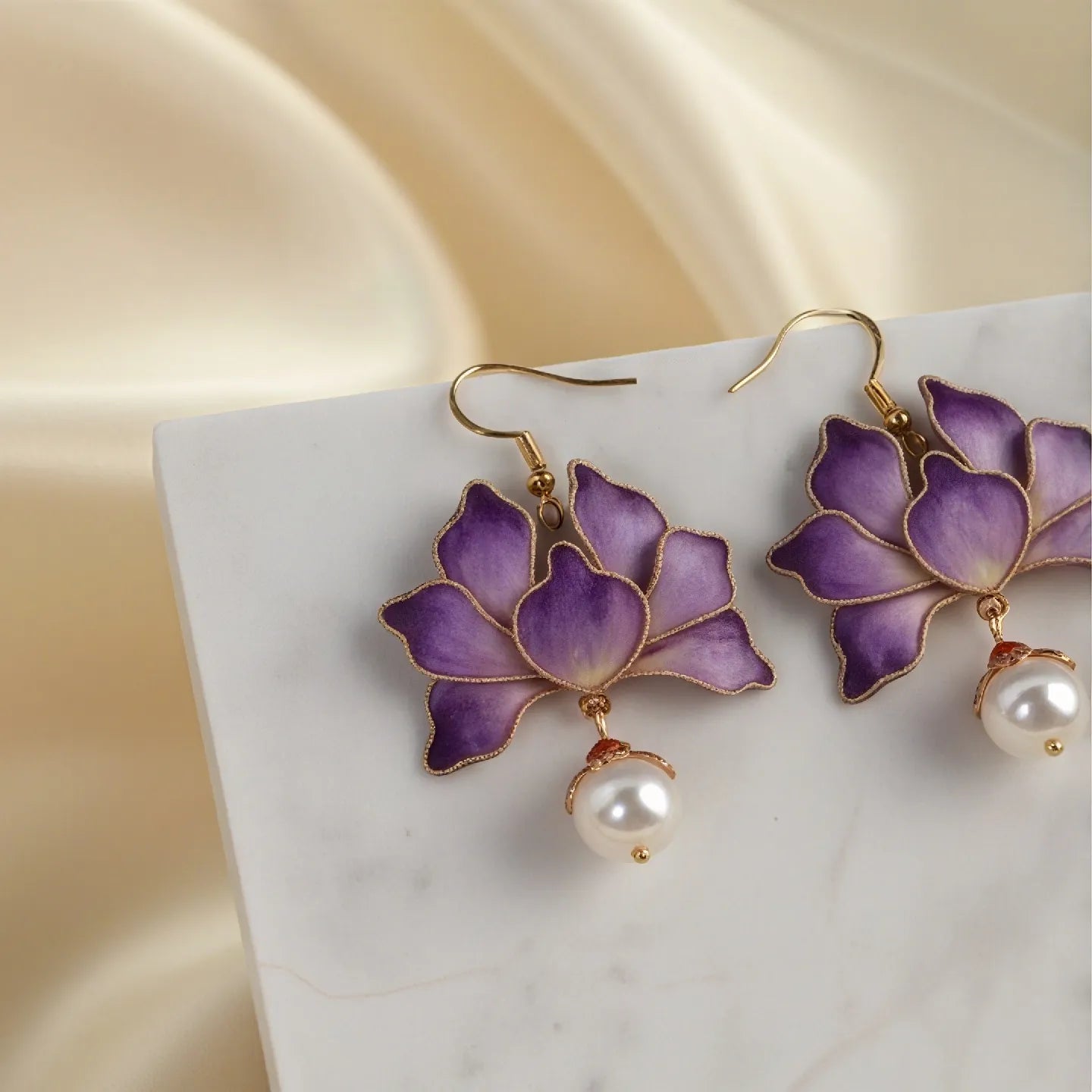 Luxury Earrings/Violet Lotus Seed