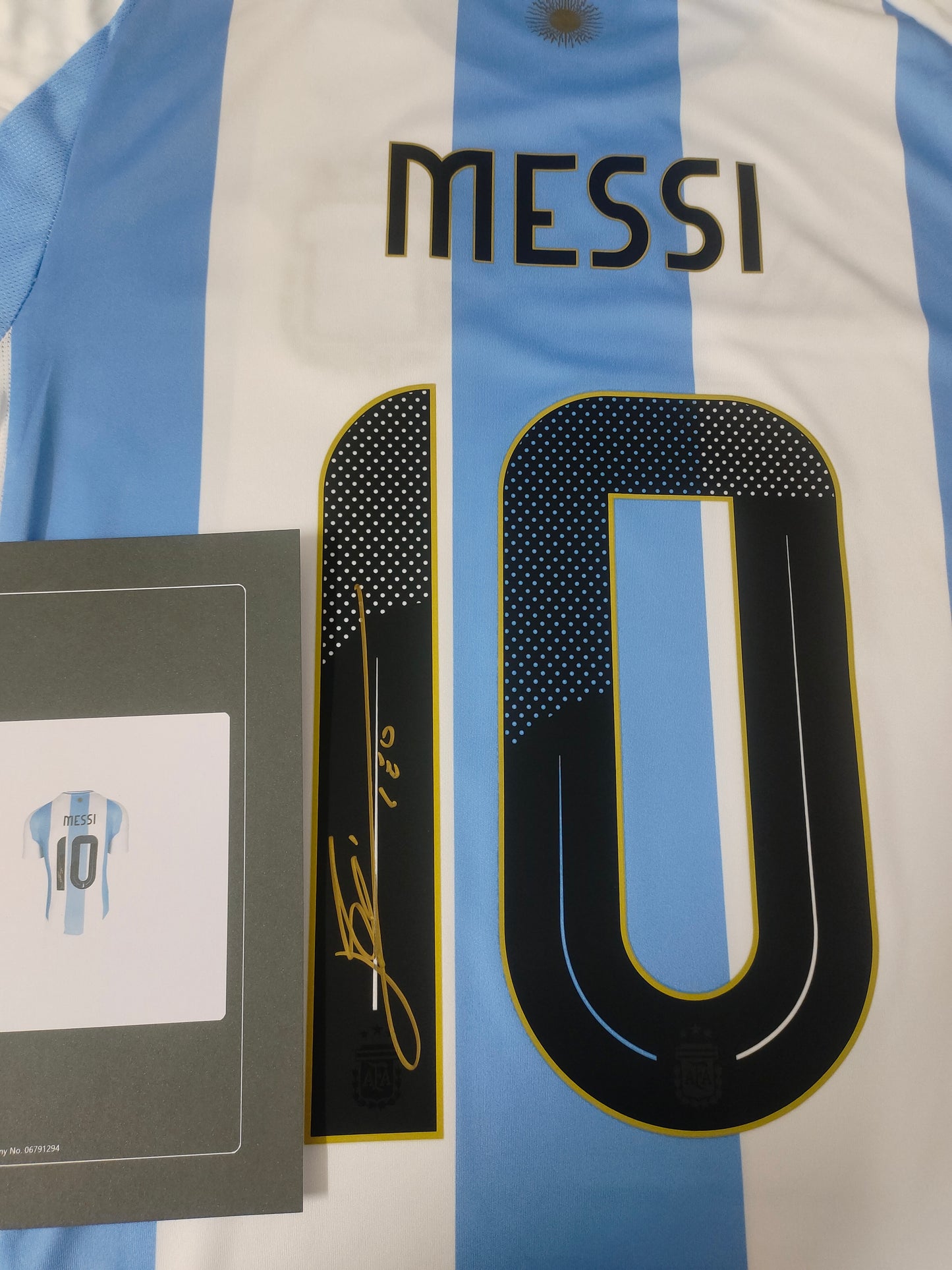 Lionel Messi Autographed Argentina Jersey