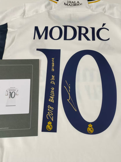 Luka Modrić Real Madrid 23/24 Home Autographed Jersey Icons coa