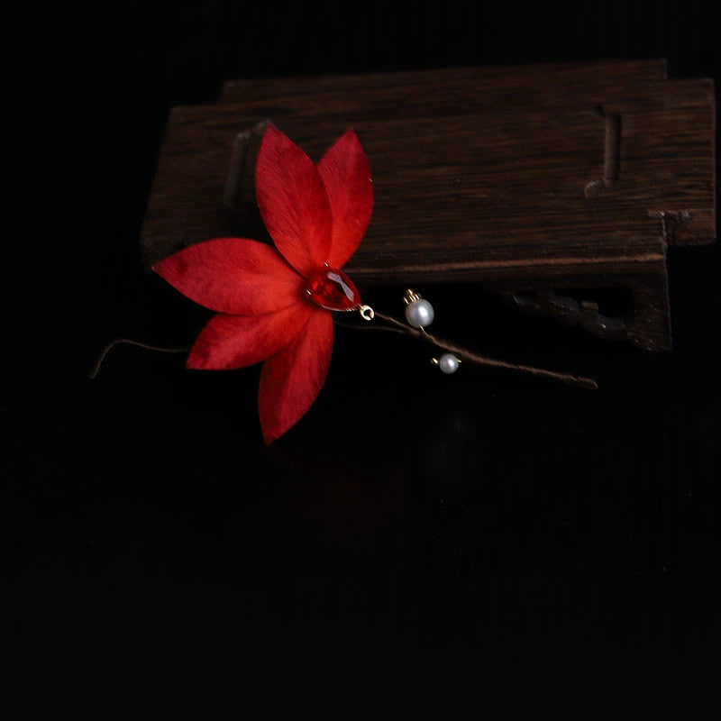 Vintage Hair Clip|Scarlet Lotus