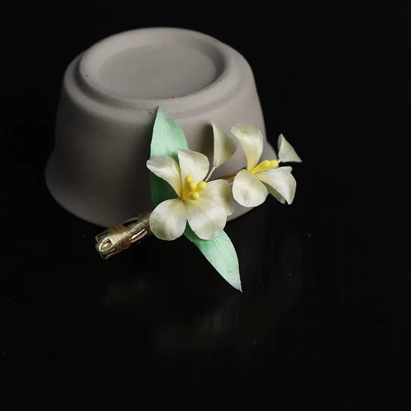 Minimalist Hairpin| White Gardenia