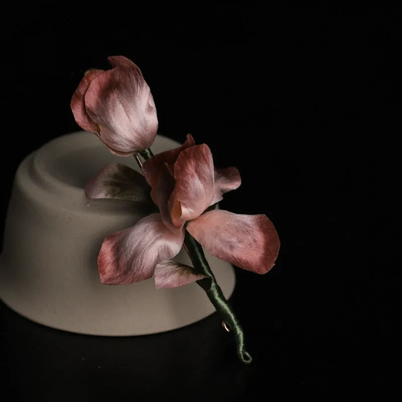 Luxury Brooch |Blush Note