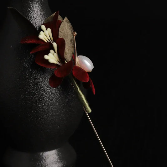 Vintage Brooch|Scarlet Note