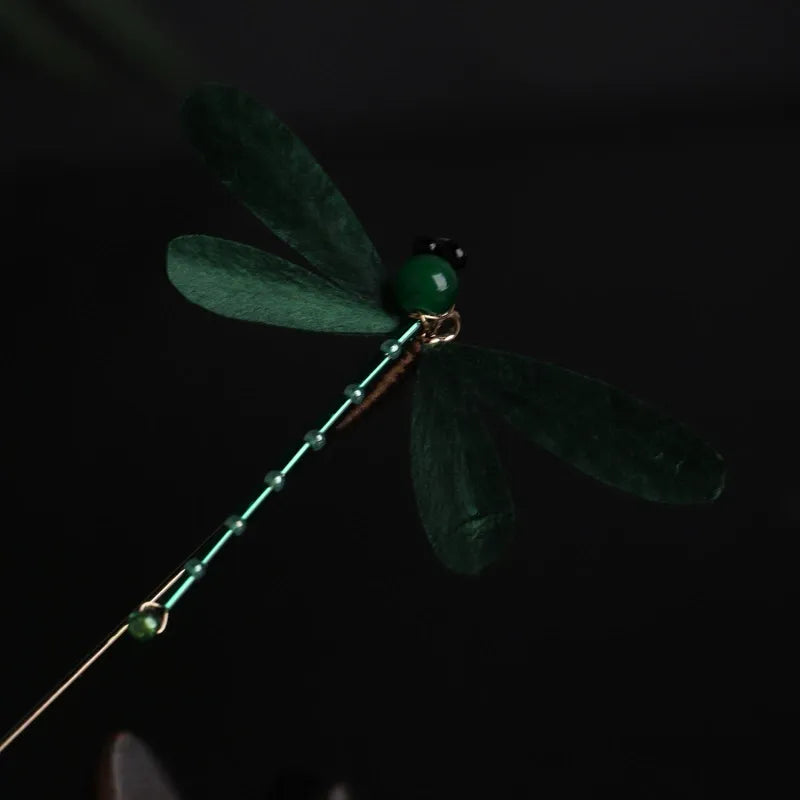 Minimalist Brooch|Emerald Dragonfly