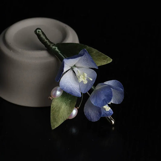Handmade Brooch/Azure Bloom