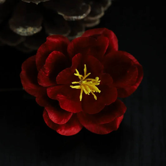Vintage Brooch| Vermilion Blossom