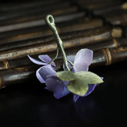 Luxury Brooch/Purple Cluster