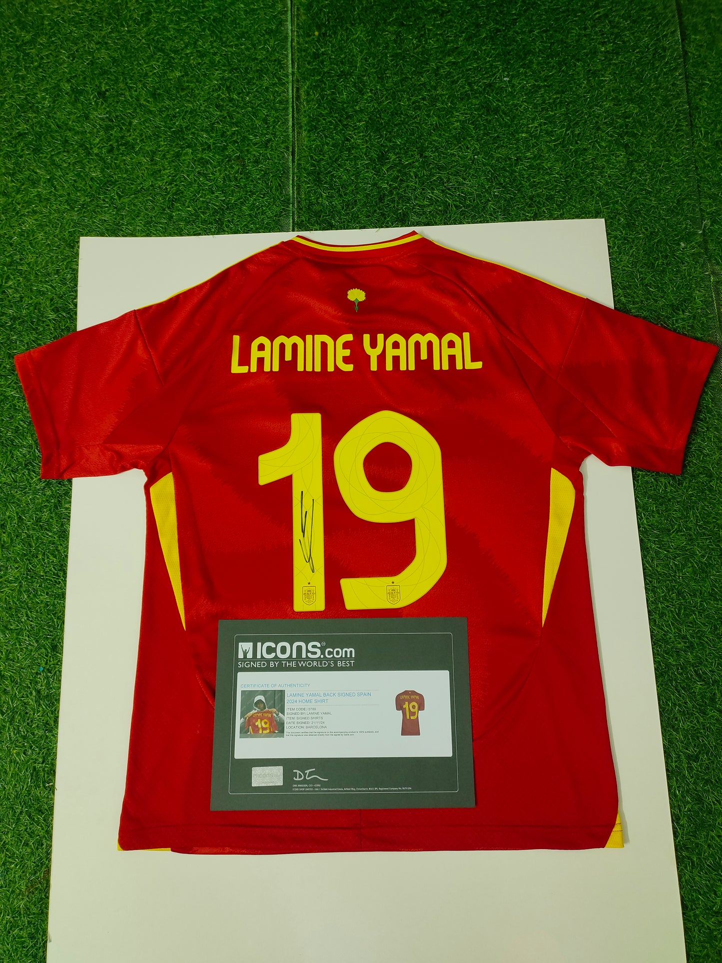 Yarmal Autographed Spain Home Jersey