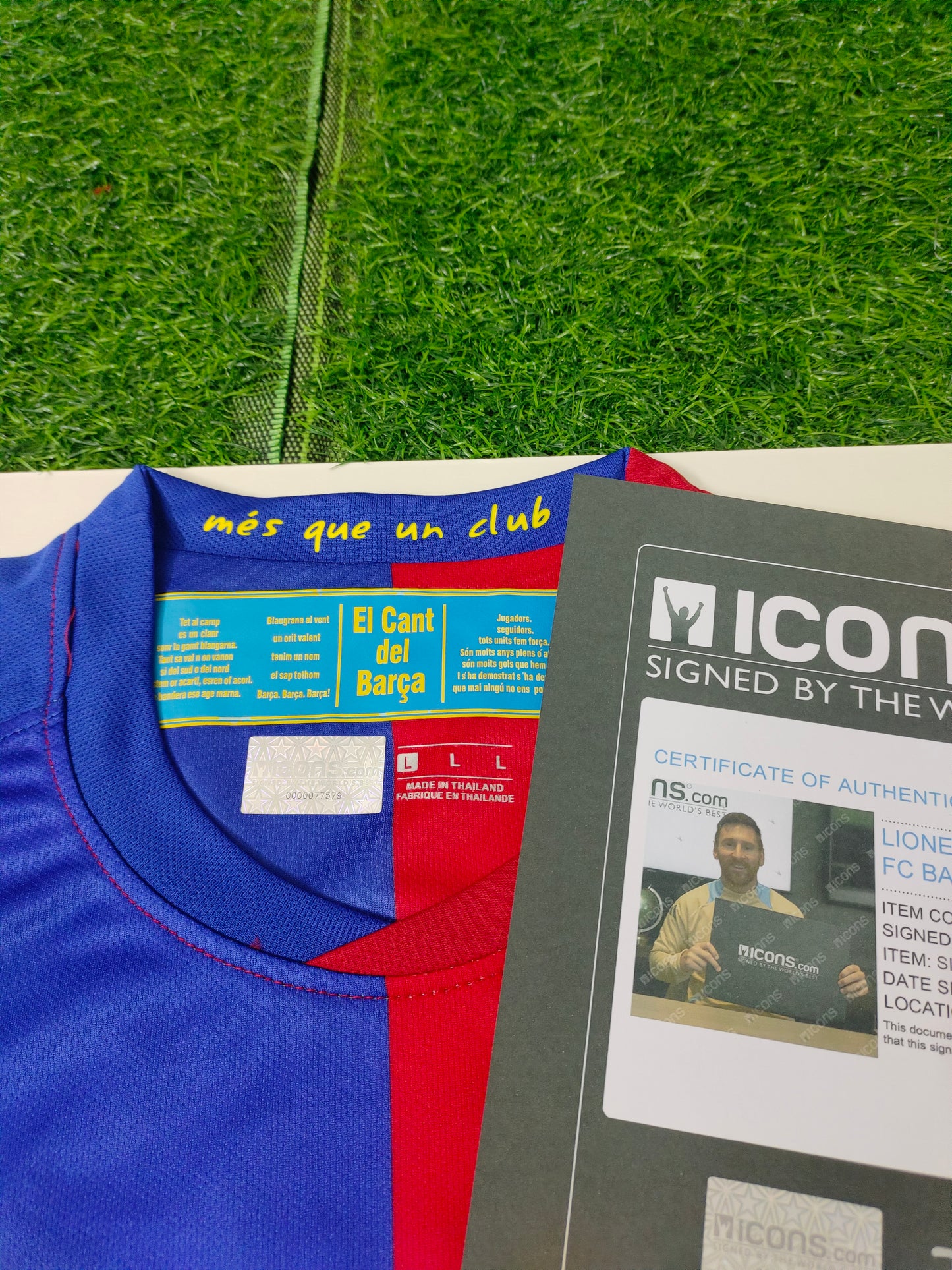 Camisa autografada do Barcelona 08/09 de Messi Icons coa
