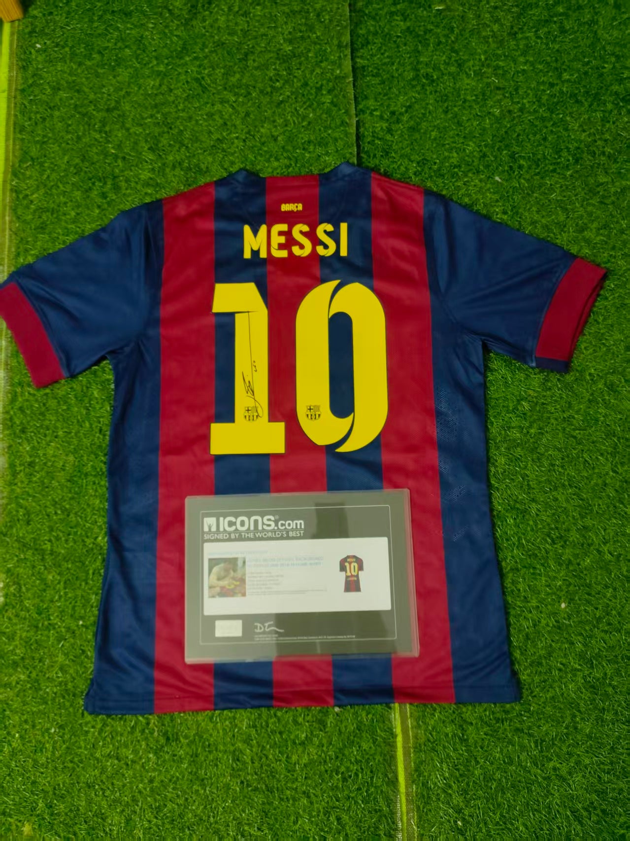 Lionel Messi Autographed Jersey ICONS Authenticated