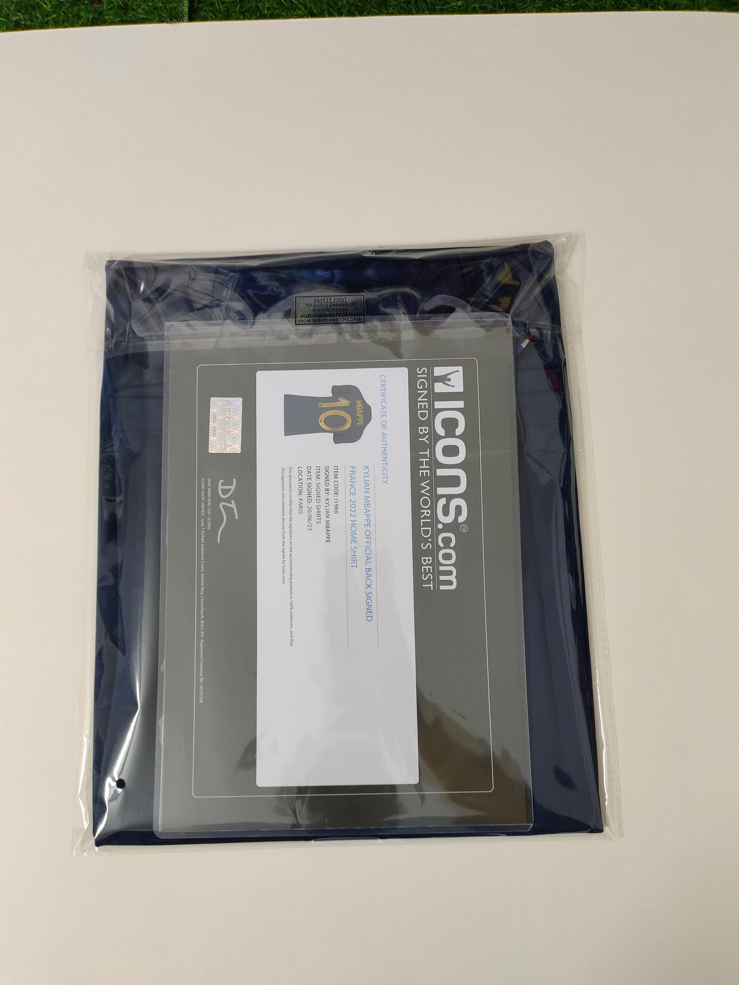 Kylian Mbappé Qatar 22/23 Season Home Autograph Jersey Icons coa