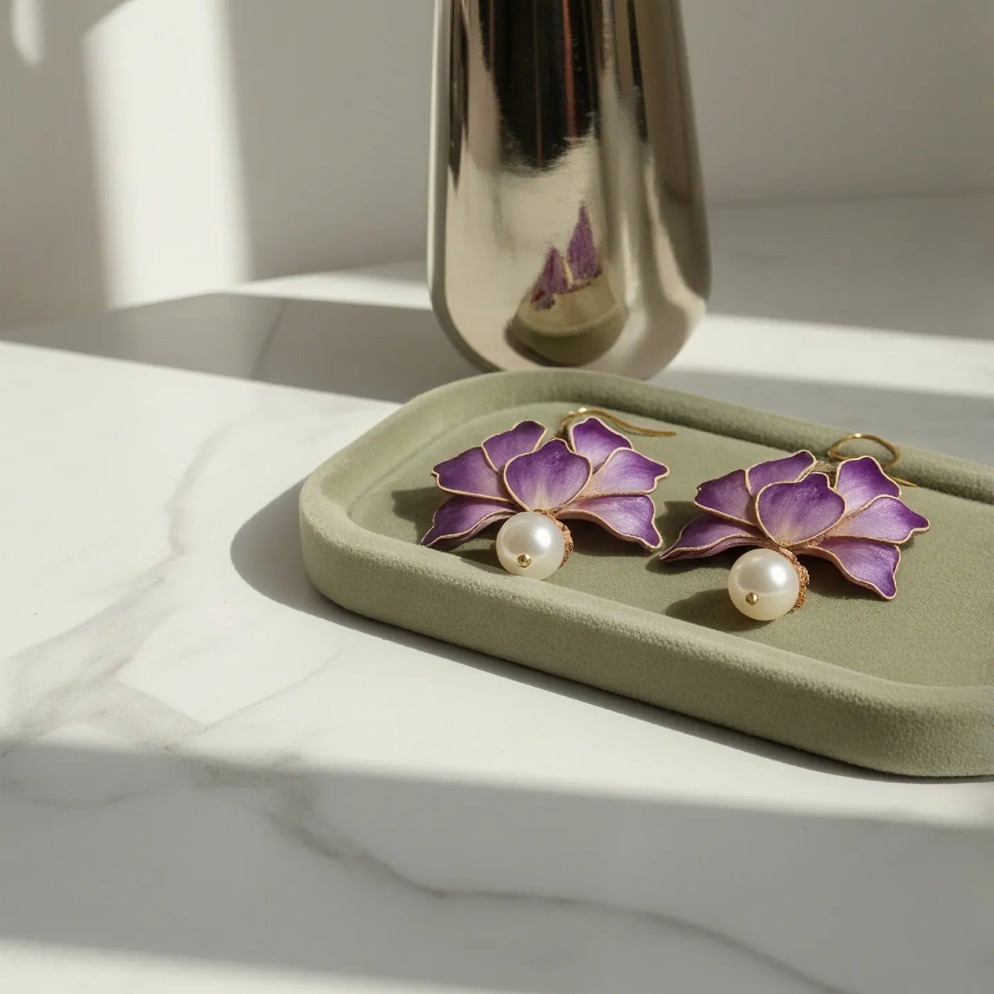 Luxury Earrings/Violet Lotus Seed