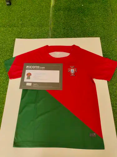T-shirt signed by Cristiano Ronaldo for the World Cup